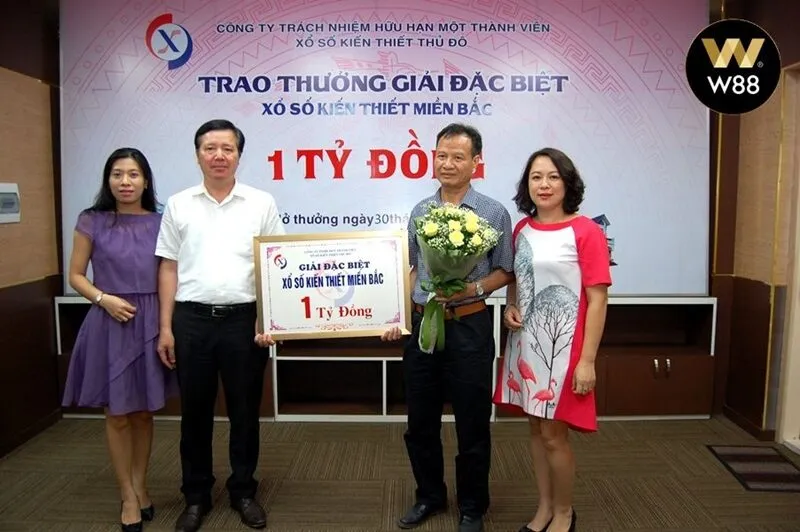 Mua vé số không chỉ là hy vọng đạt giải mà còn mang đến cơ hội xây trường, cơ sở y tế
